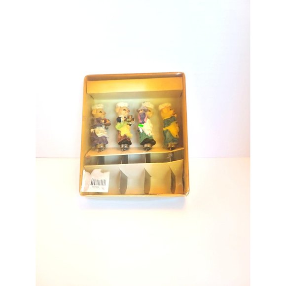 SET OF 4 CUTE PIGGY CHEESE KNIVES NIB CHARCUTERIE - Picture 3 of 4